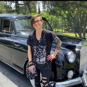 Meet your Posher, Keri